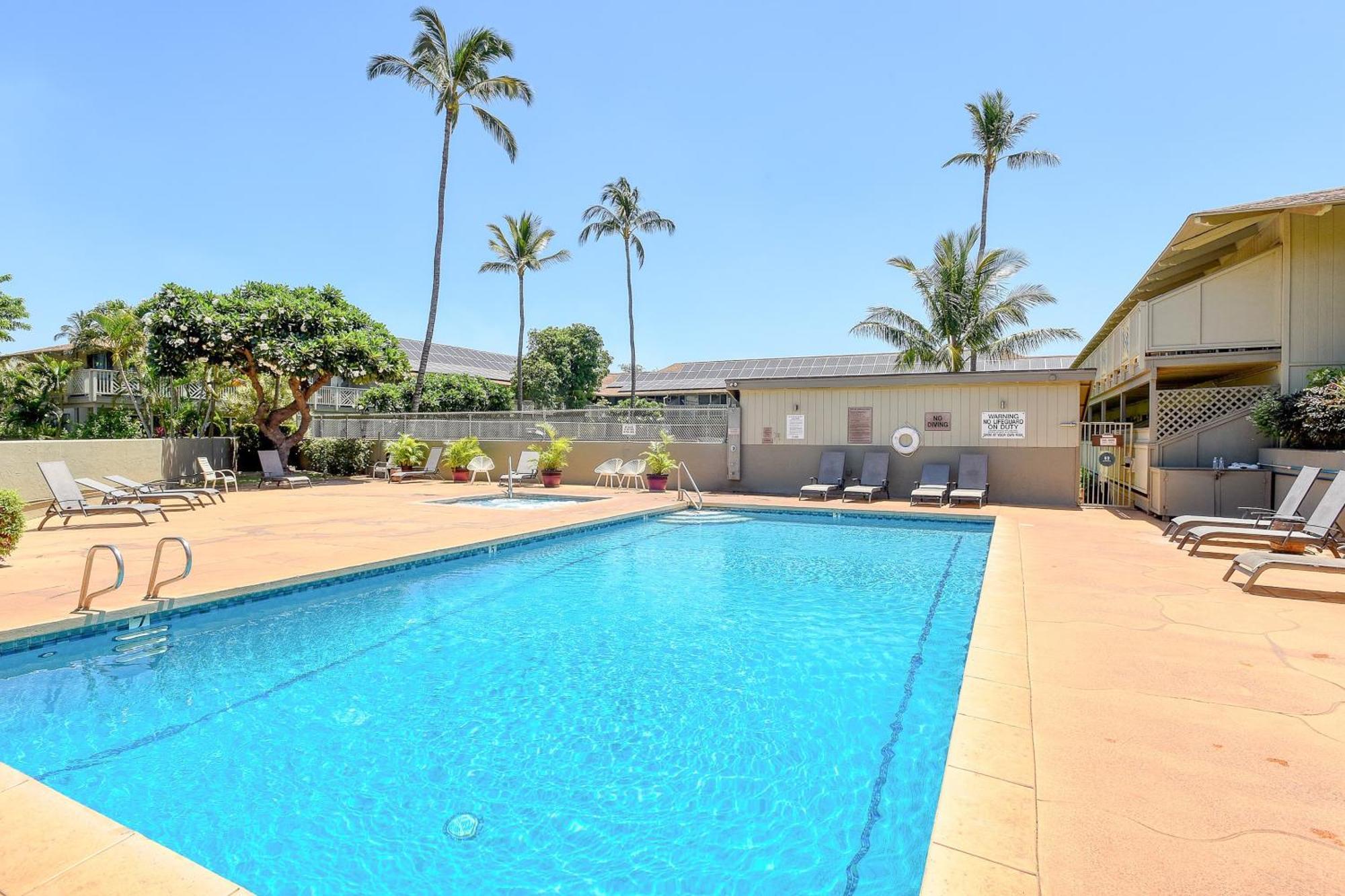Kihei Bay Surf 140 Hotel Екстериор снимка
