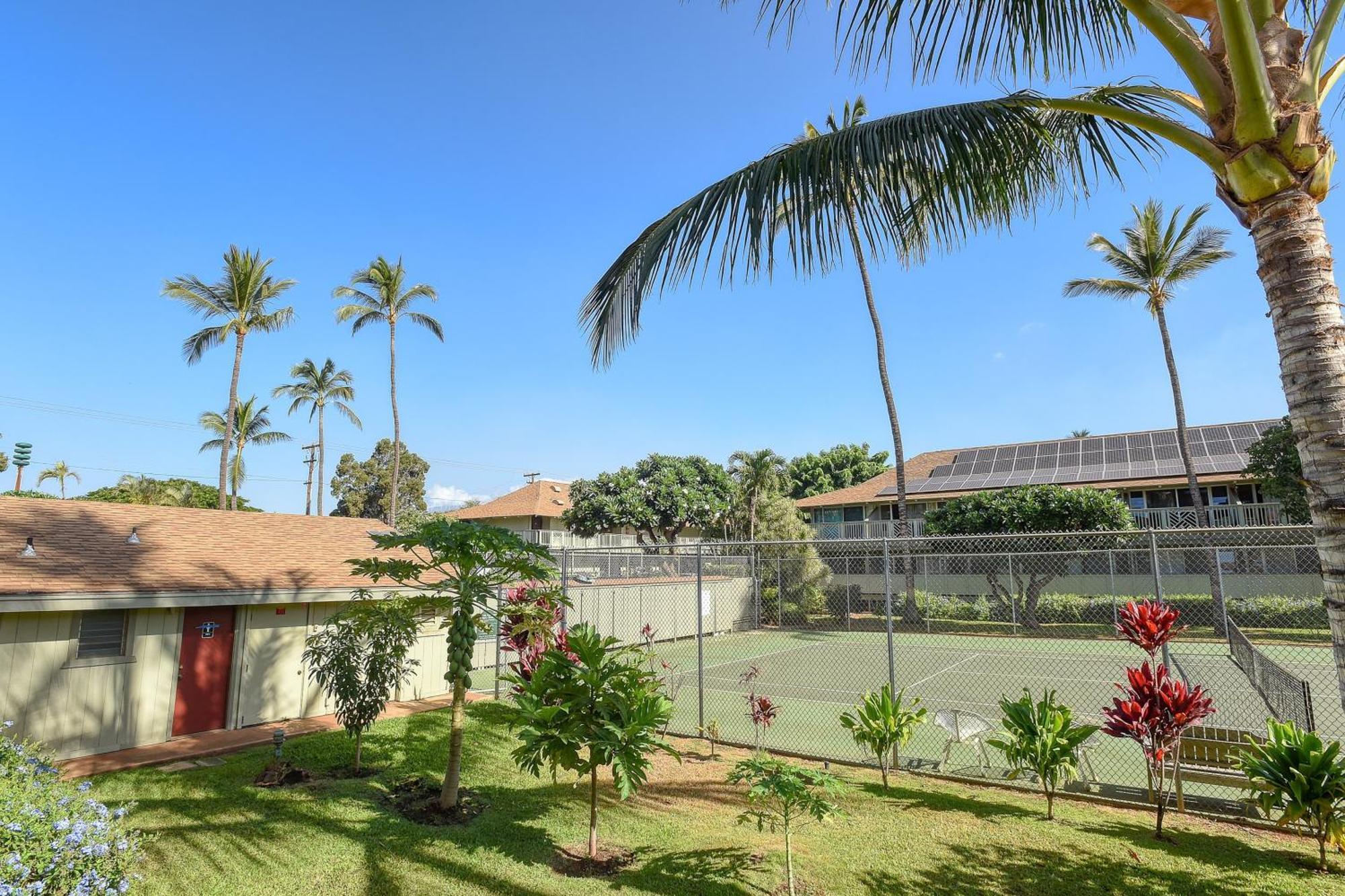 Kihei Bay Surf 140 Hotel Екстериор снимка